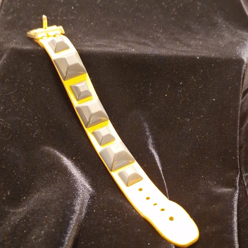 Hayden Vintage Yellow and Gray Leather Wearable Tech Band